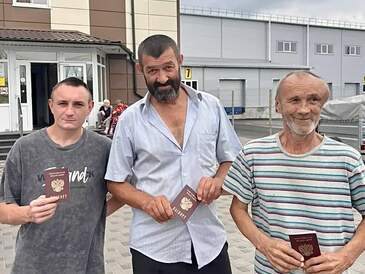 Помощь там, где она нужнее всего: МОО „Мельница“ поддерживает людей без документов